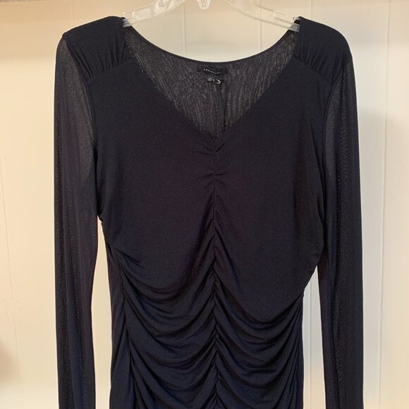 SEMANTIKS Black Ruched Stretched LS Women sz L NWT - Picture 3 of 6